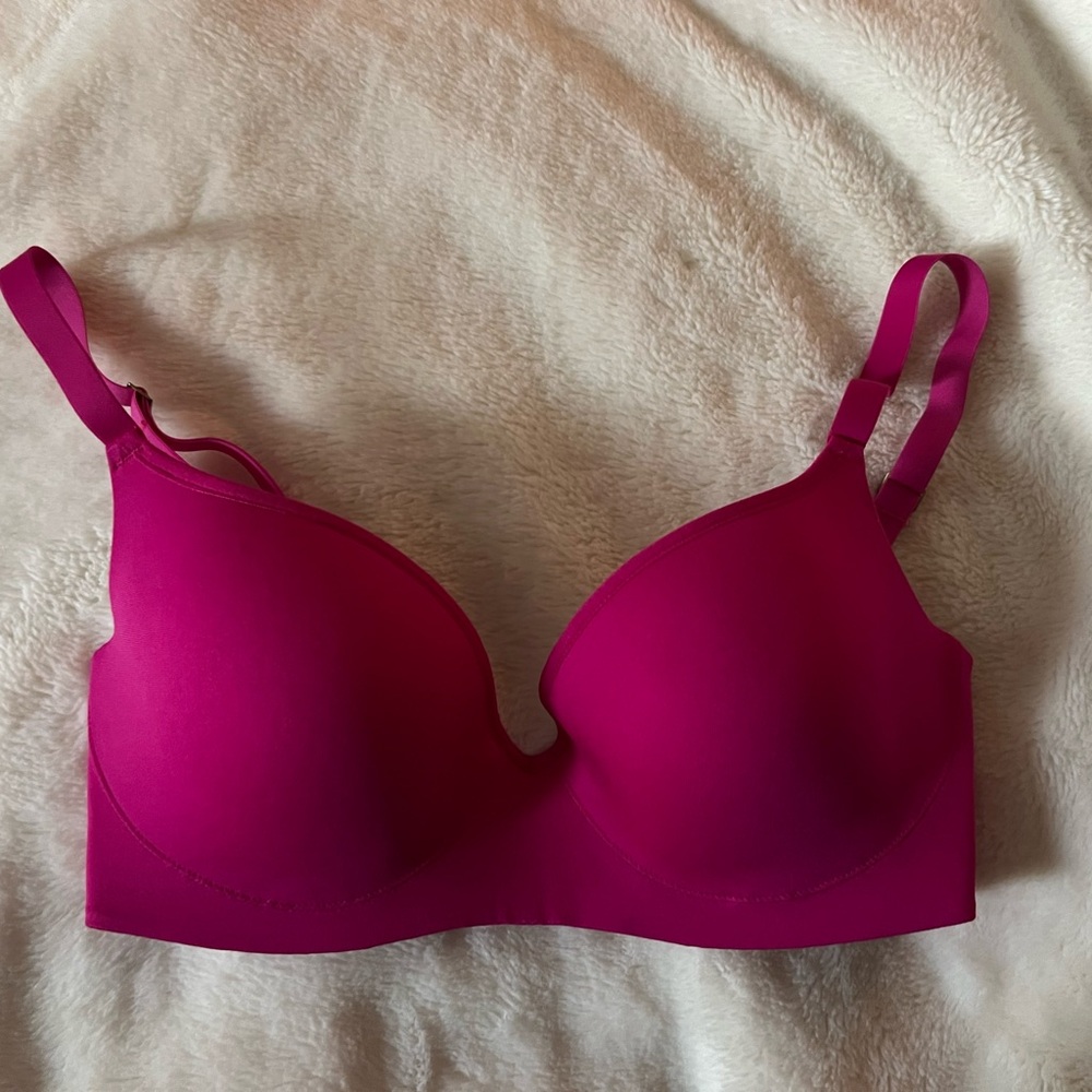 Huit T Shirt Bra 30D - Picture 2 of 11